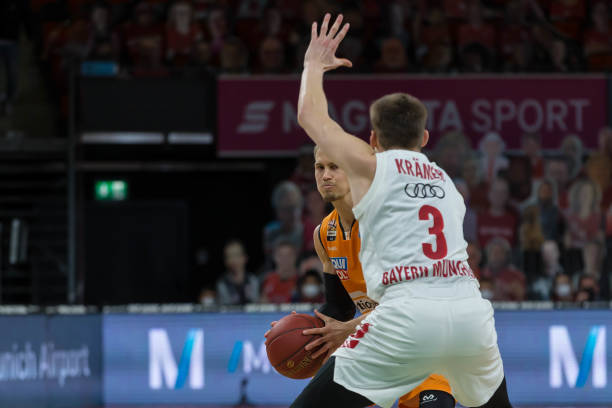 将确定缺席 将确定缺席