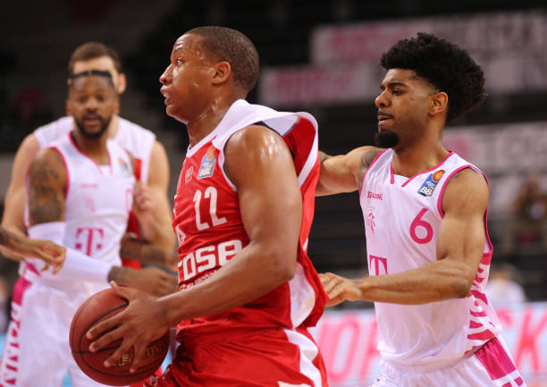 与媒体视角 与媒体视角